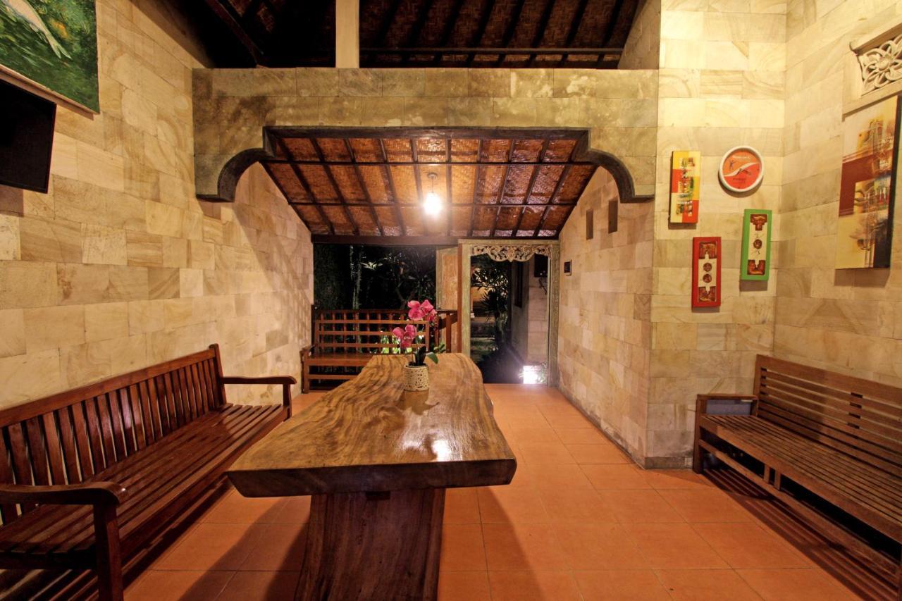Sari House Ubud - Balinese Style Homestay المظهر الخارجي الصورة
