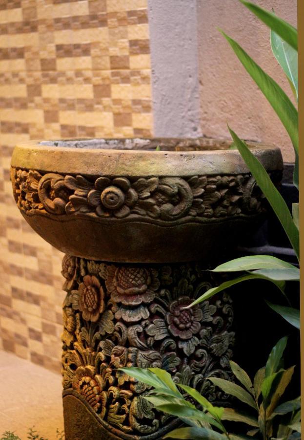 Sari House Ubud - Balinese Style Homestay المظهر الخارجي الصورة