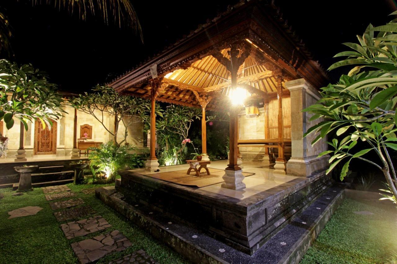 Sari House Ubud - Balinese Style Homestay المظهر الخارجي الصورة